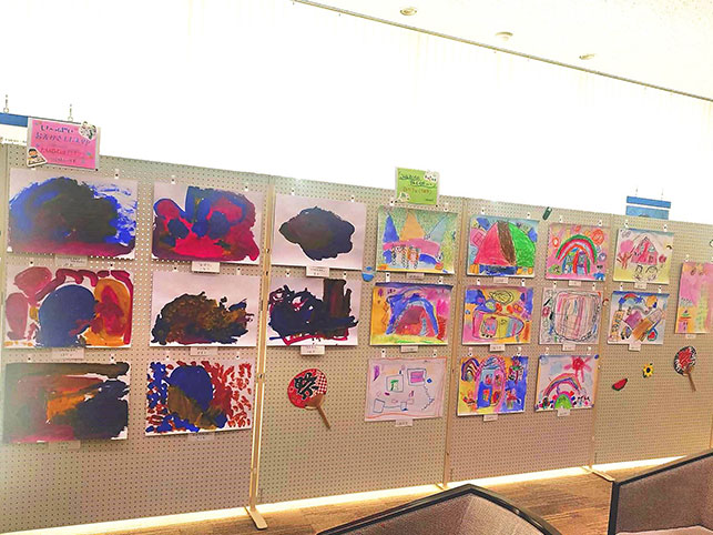 隆松学園（小鳩幼稚園）園児絵画展